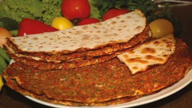 Lokanta usulü lahmacun nasıl yapılır?